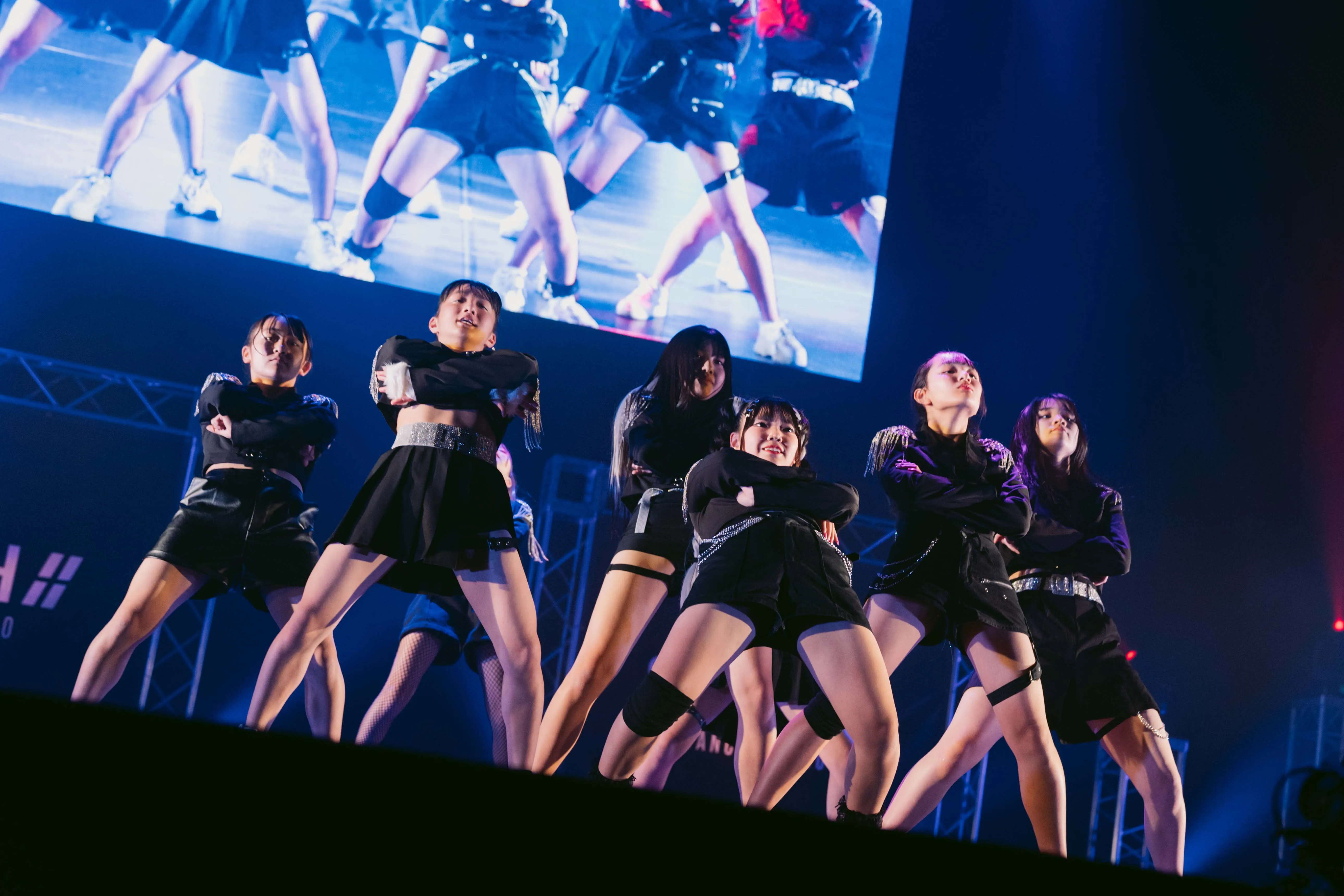 インストラクター | SLASH DANCE STUDIO